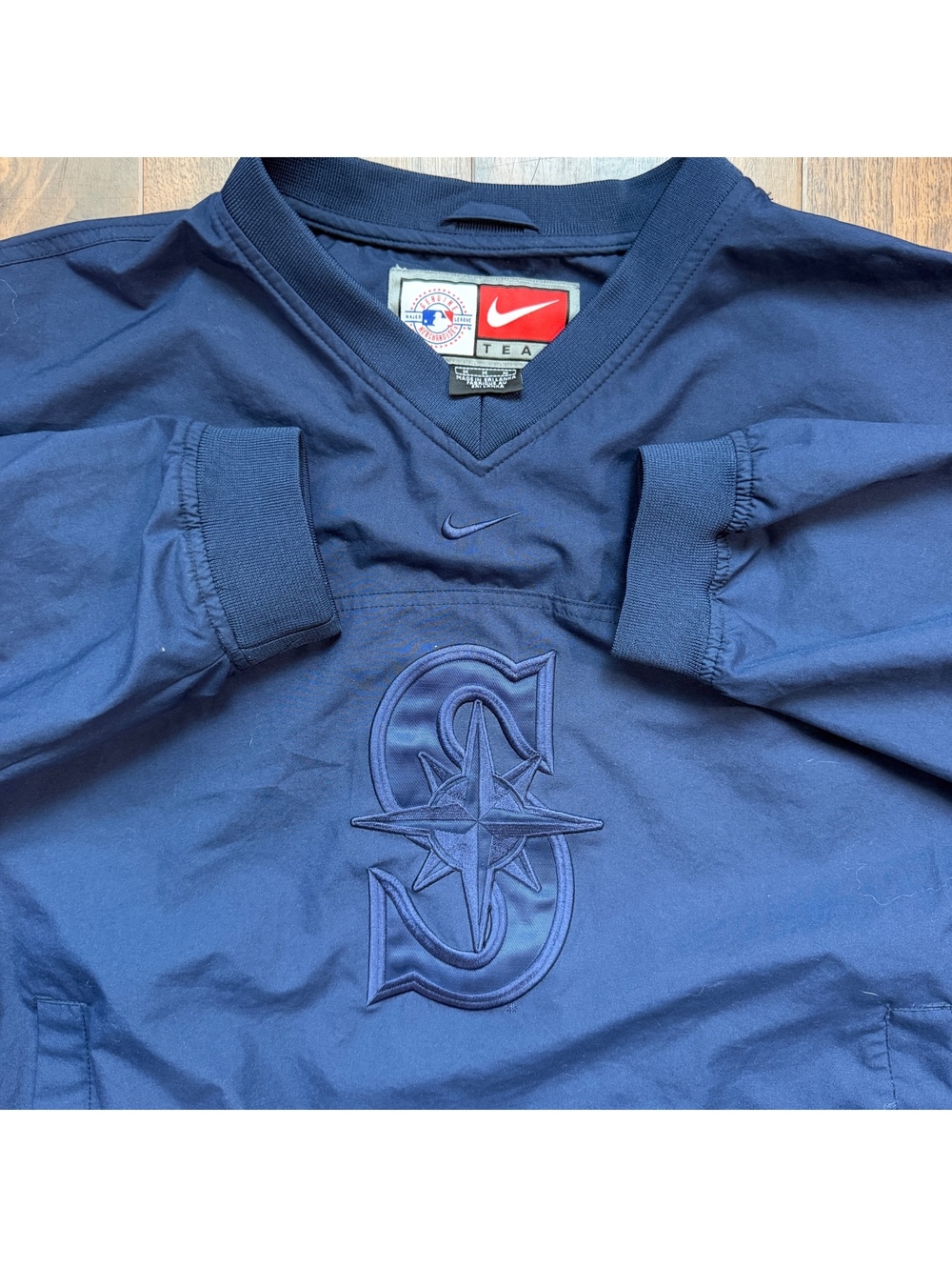 Vintage Seattle Mariners Nike Center Swoosh Windbreaker Pullover MLB Jacket